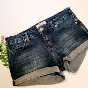 EIGHTYTWO DENIM Cuffed Jean Shorts Size 7